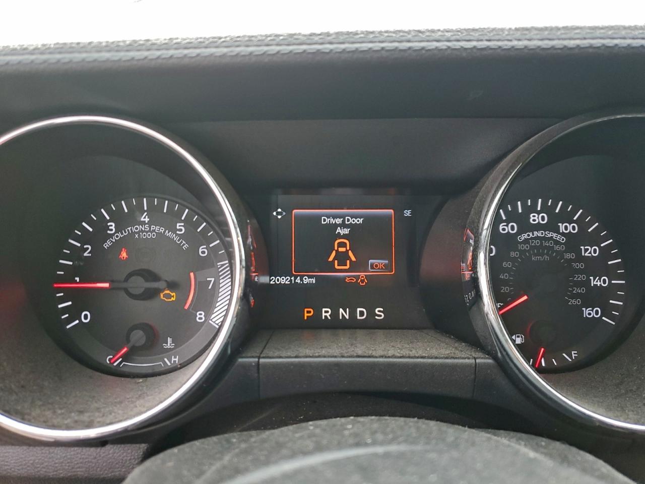 Ford Mustang Image 8