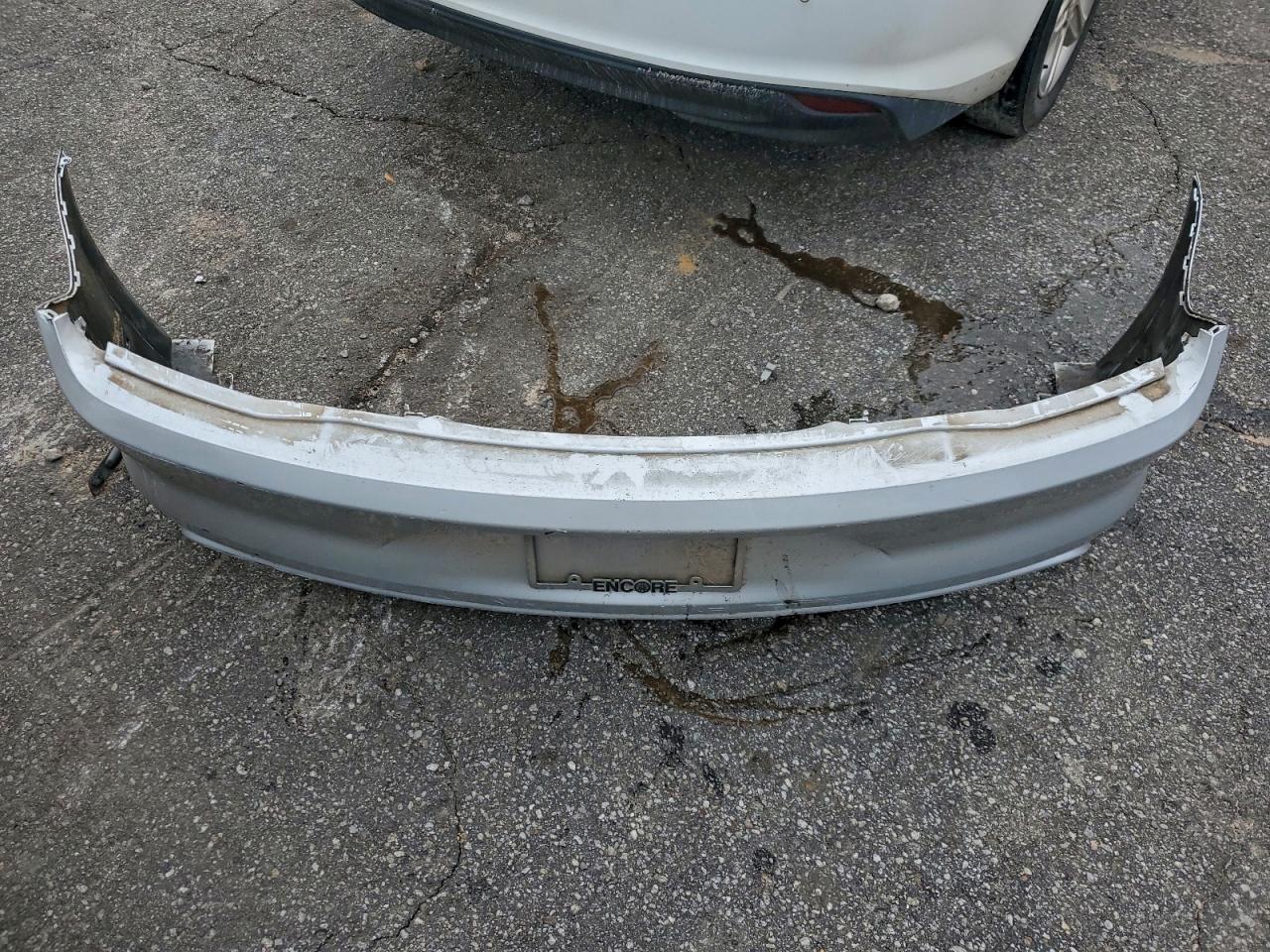 Ford Mustang Image 12