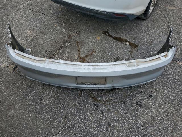 Ford Mustang Image 12