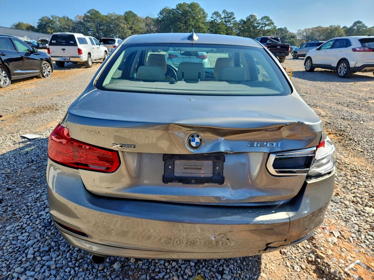 BMW 3 Series Xi Image 9
