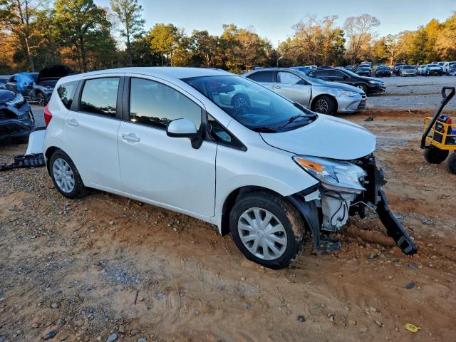Nissan Versa S Image 6