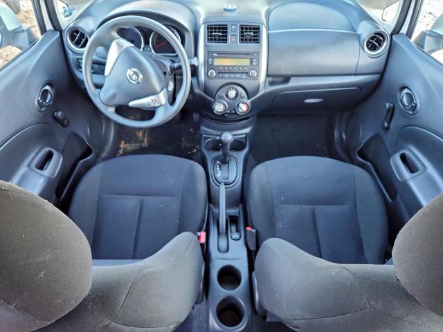 Nissan Versa S Image 7