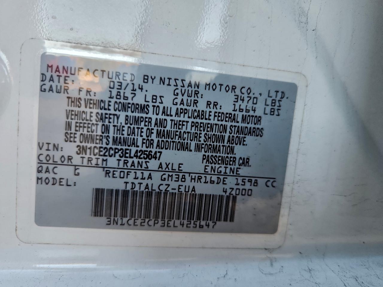 Nissan Versa S Image 8