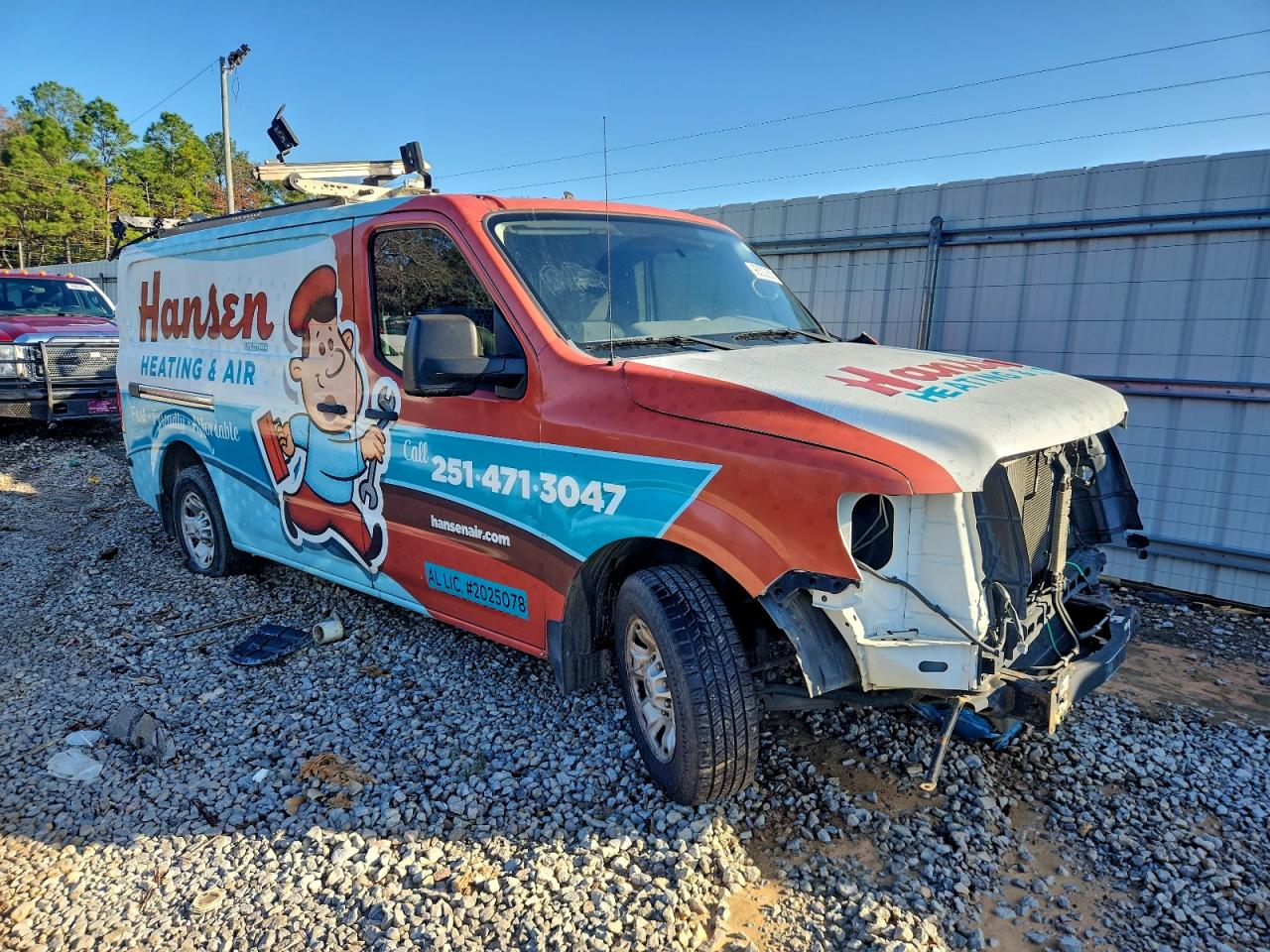 Nissan Nv 2500 S Image 7