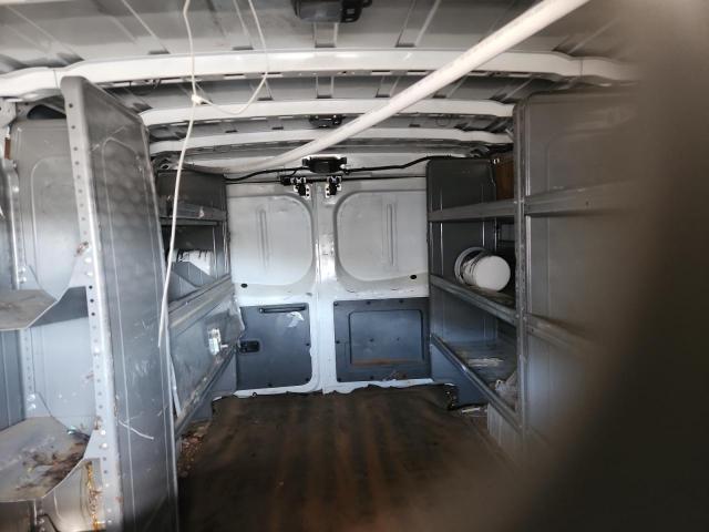 Nissan Nv 2500 S Image 8