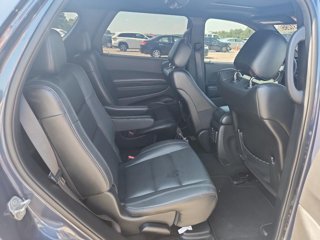 Dodge Durango Gt Image 2