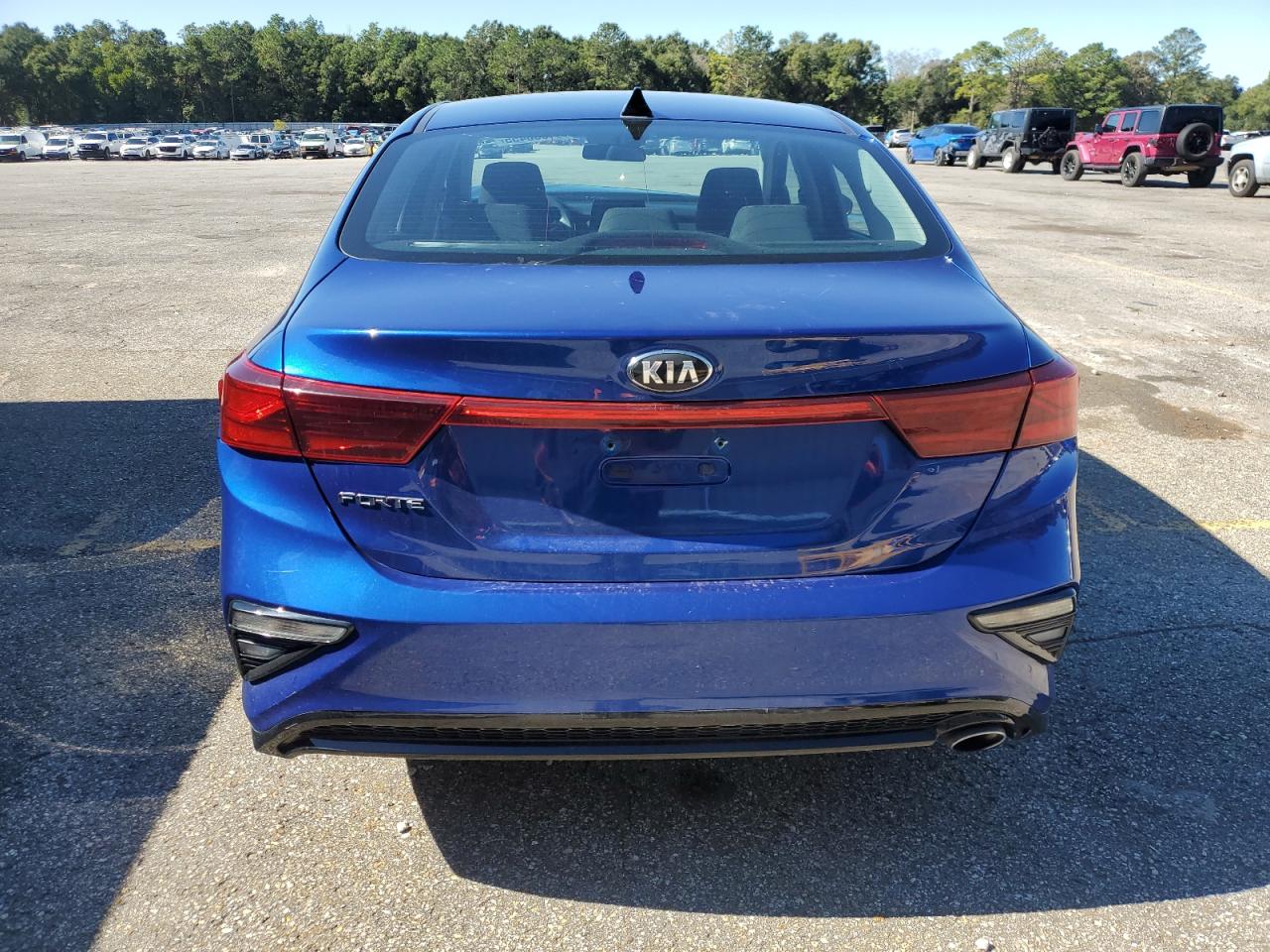 Kia Forte Fe Image 6