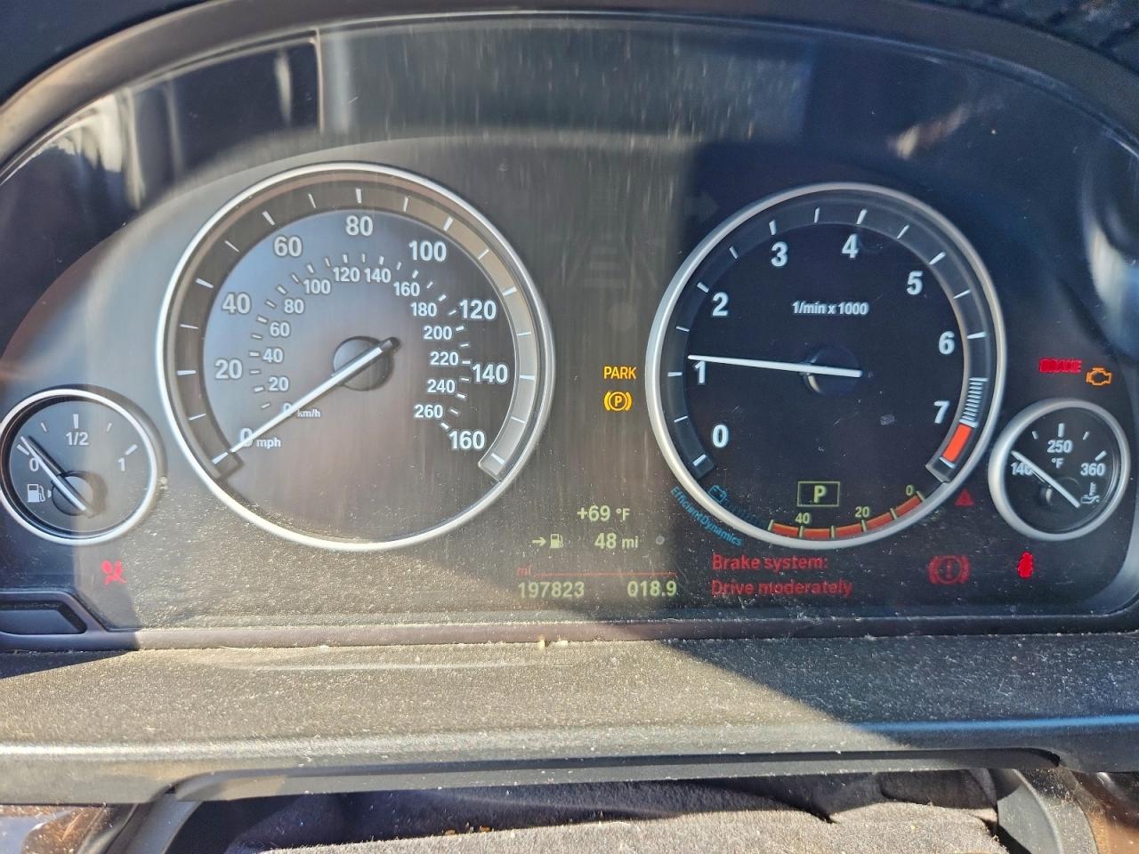 BMW 5 Series Xi Image 6