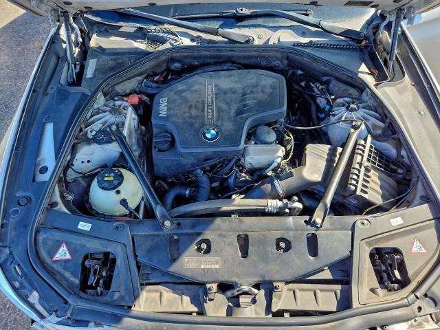 BMW 5 Series Xi Image 10