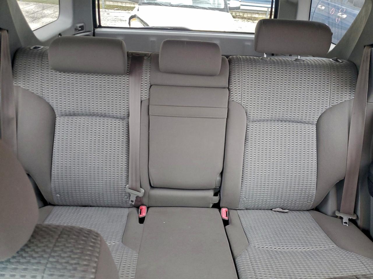 Toyota 4Runner Sr5 Image 10