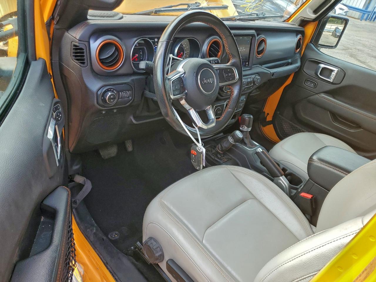 Jeep Gladiator Mojave Image 10