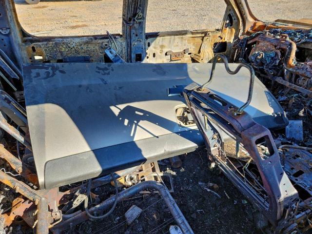 Chevrolet Silverado K2500 Heavy Duty Lt Image 12