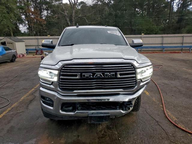 Ram 2500 Laramie Image 6