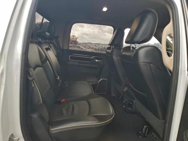 Ram 2500 Laramie Image 11