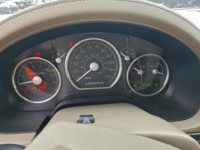 Lincoln Mark LT Image 11