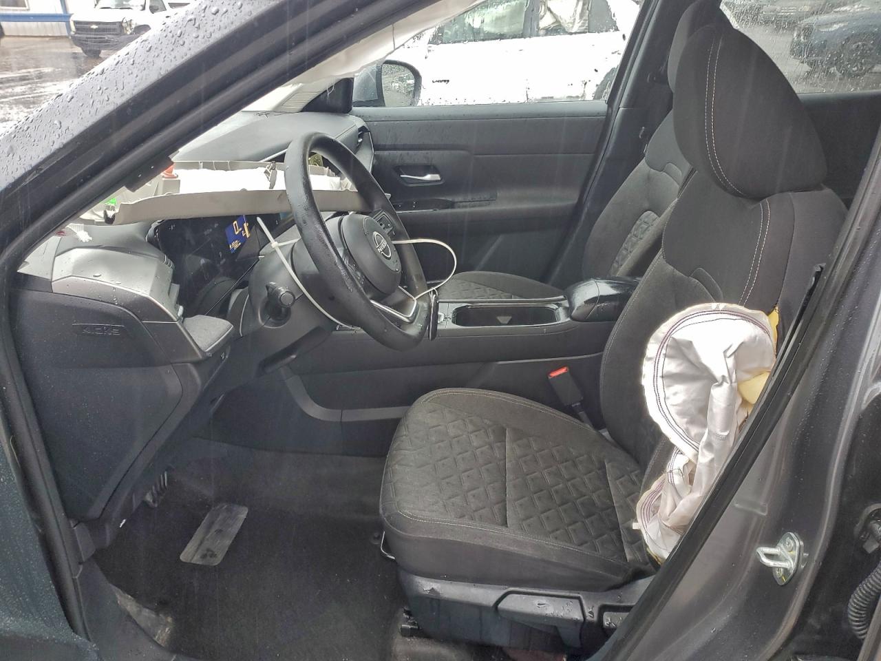 Nissan Kicks Sv Image 13