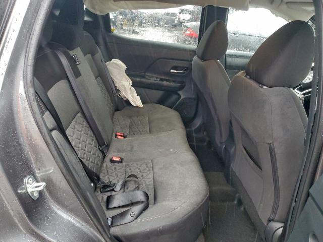 Nissan Kicks Sv Image 2