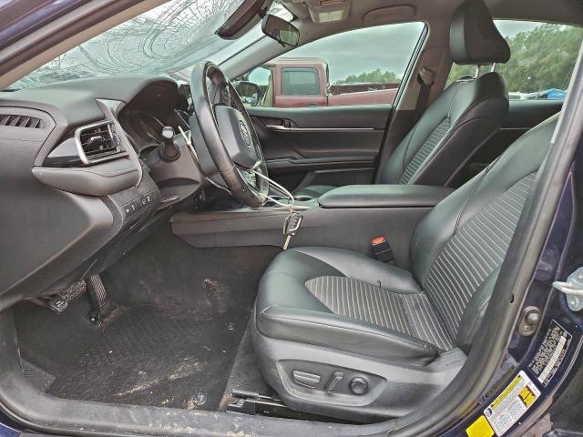 Toyota Camry Se Image 5