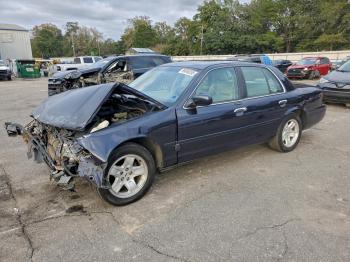  Salvage Ford Crown Vic