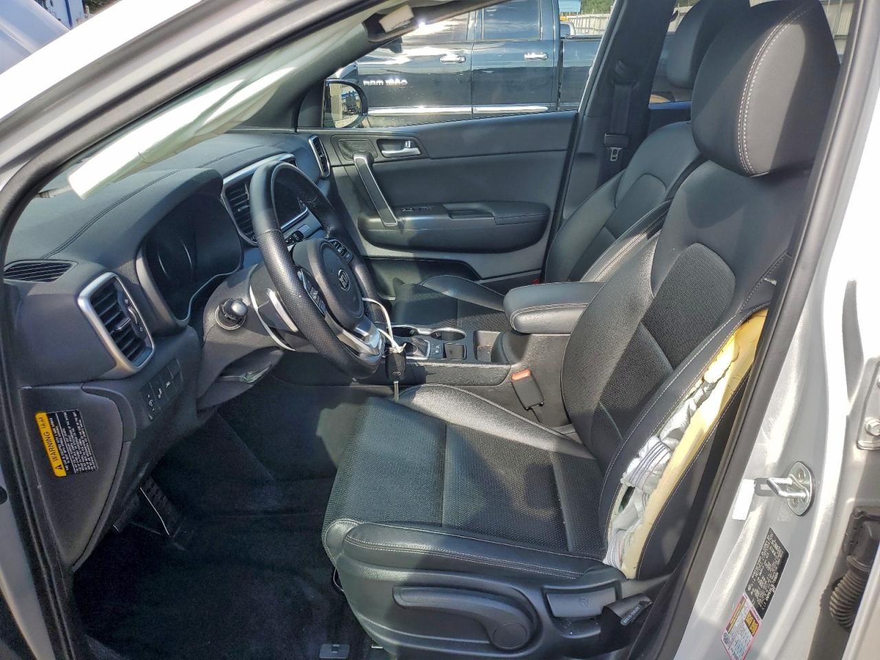 Kia Sportage S Image 10