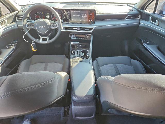 Kia K5 Lxs Image 4