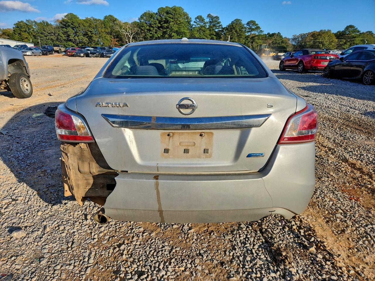 Nissan Altima 2.5 Image 12