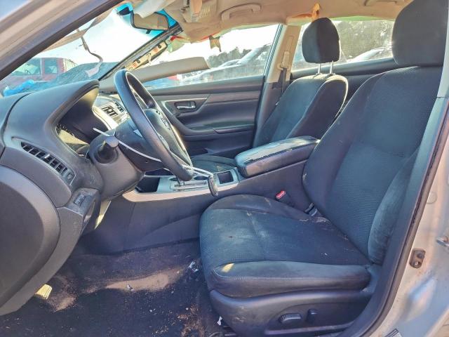 Nissan Altima 2.5 Image 3