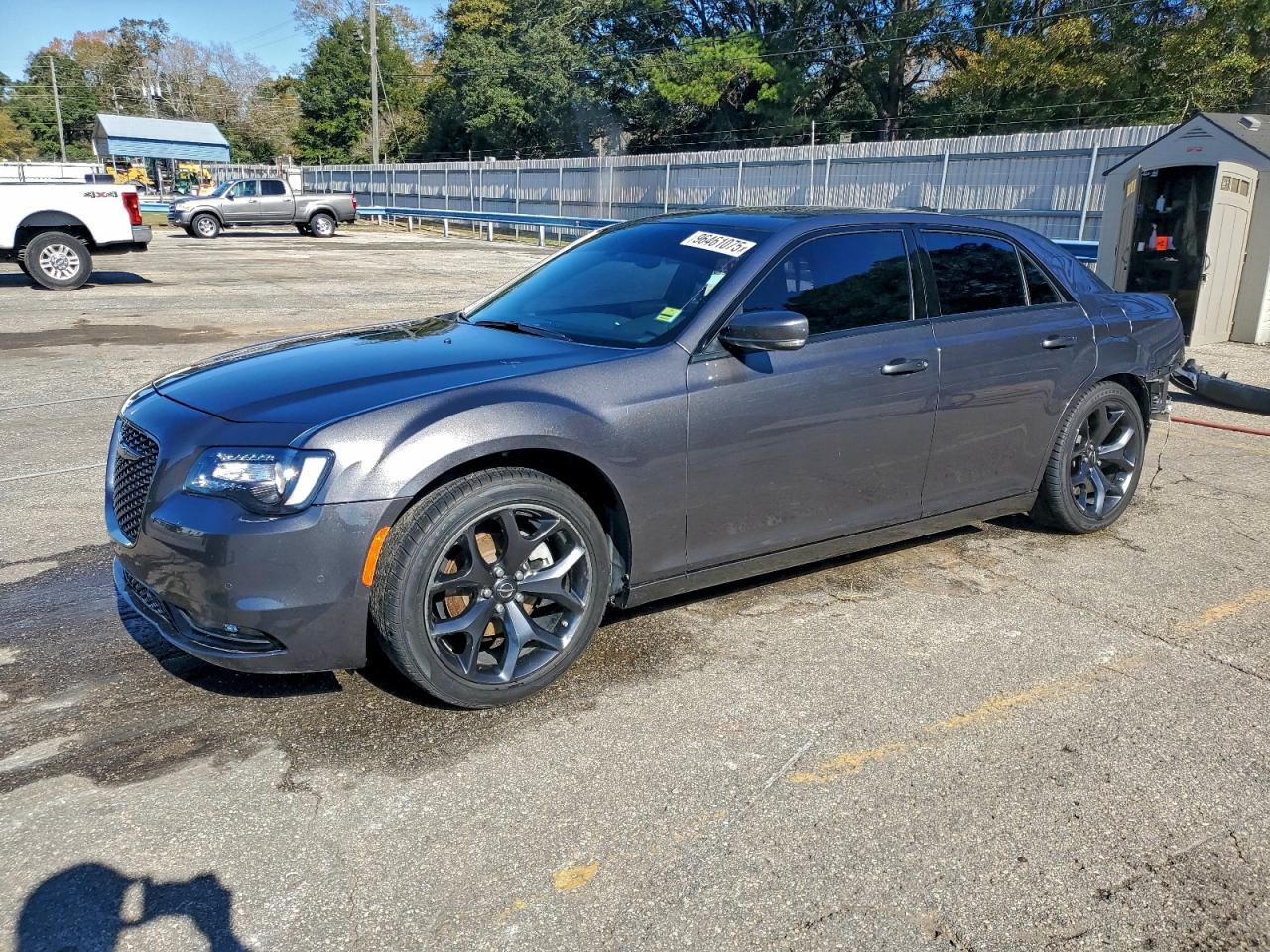 Chrysler 300 S Image 1
