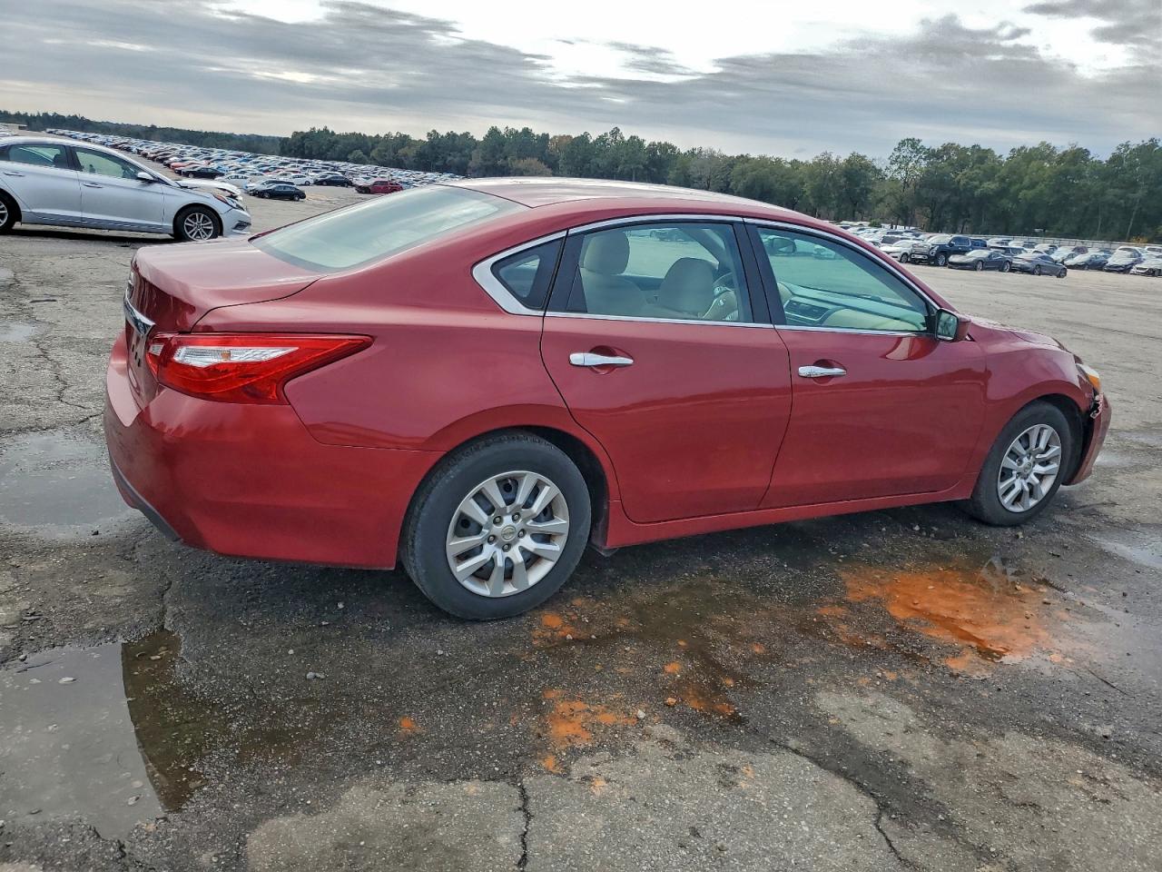 Nissan Altima 2.5 Image 9