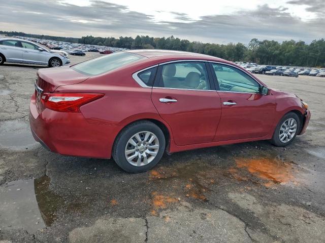 Nissan Altima 2.5 Image 9