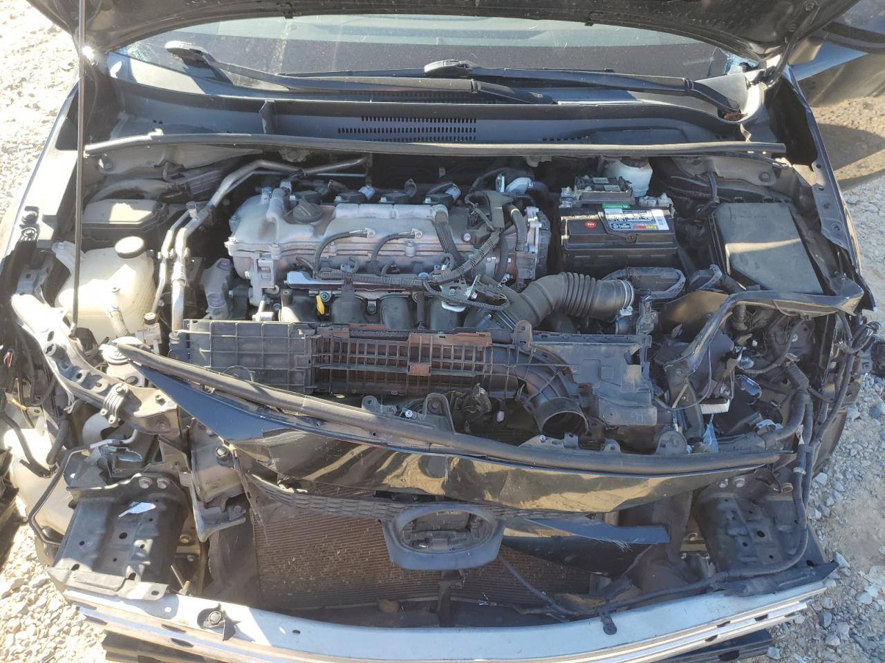 Toyota Corolla Le Image 9