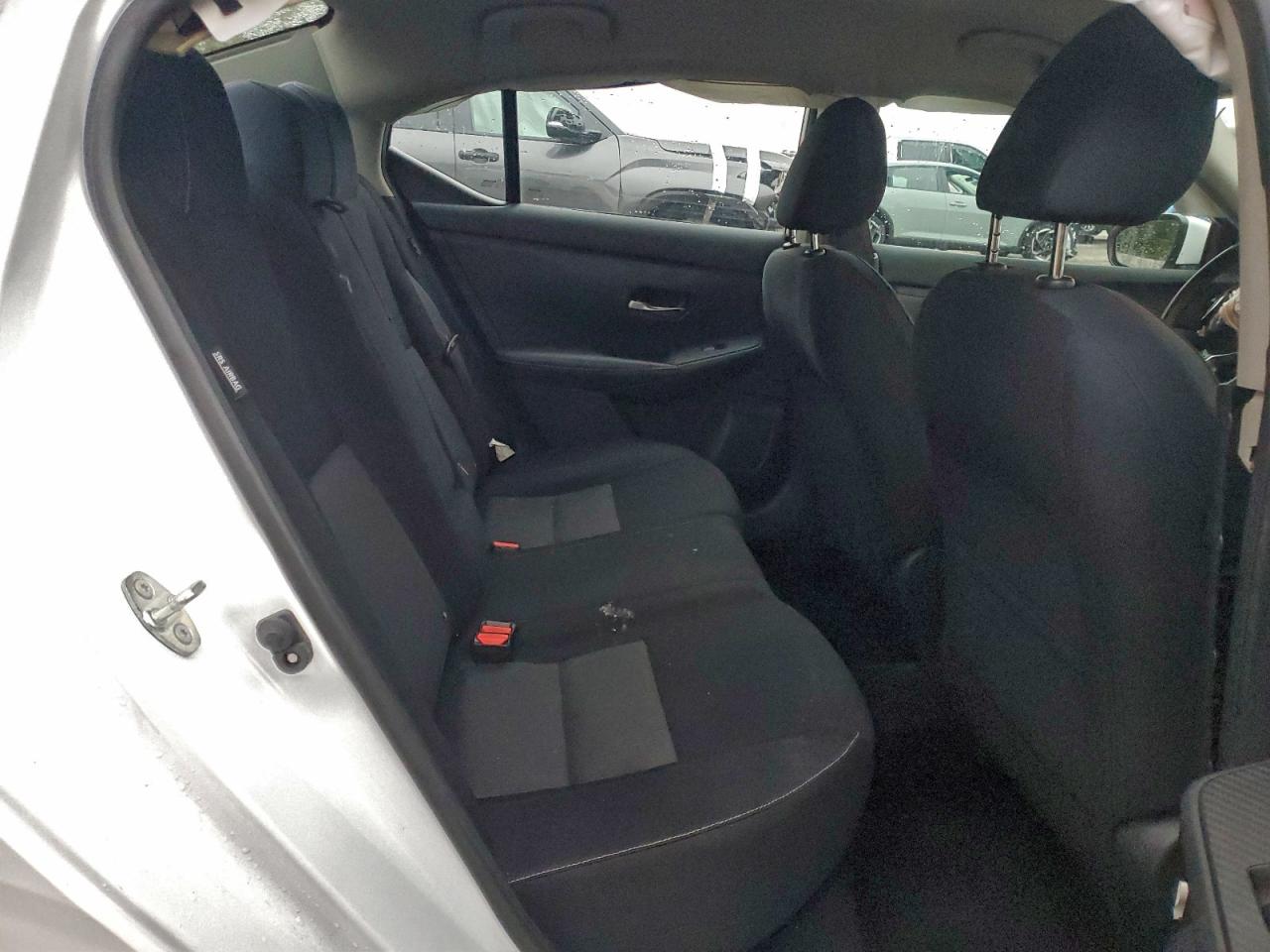 Nissan Sentra Sv Image 8