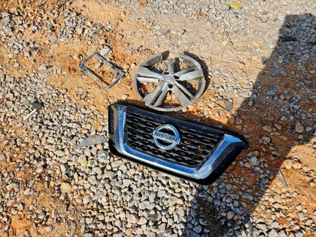 Nissan Kicks S Image 13