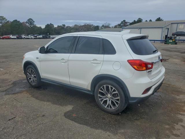 Mitsubishi Outlander Se Image 2