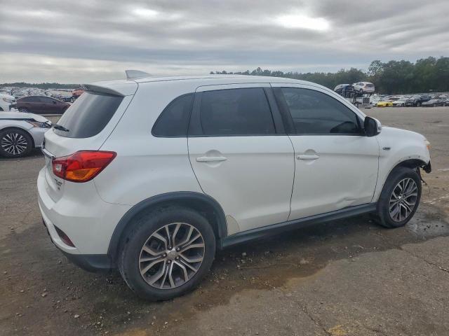Mitsubishi Outlander Se Image 3