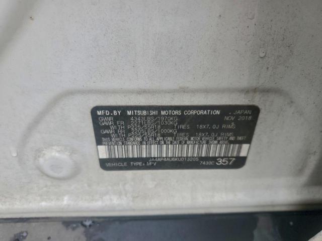 Mitsubishi Outlander Se Image 10