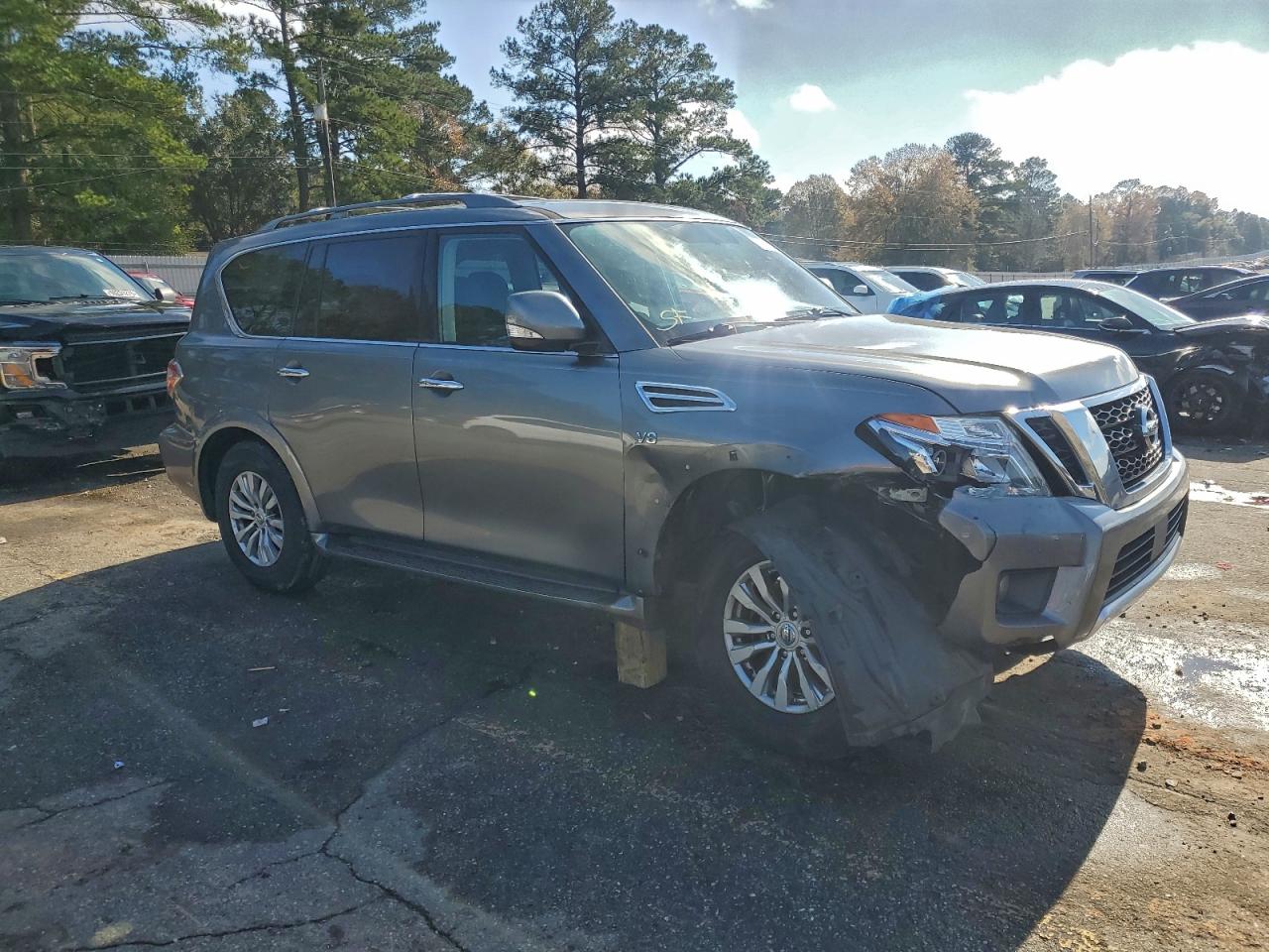 Nissan Armada Sv Image 10