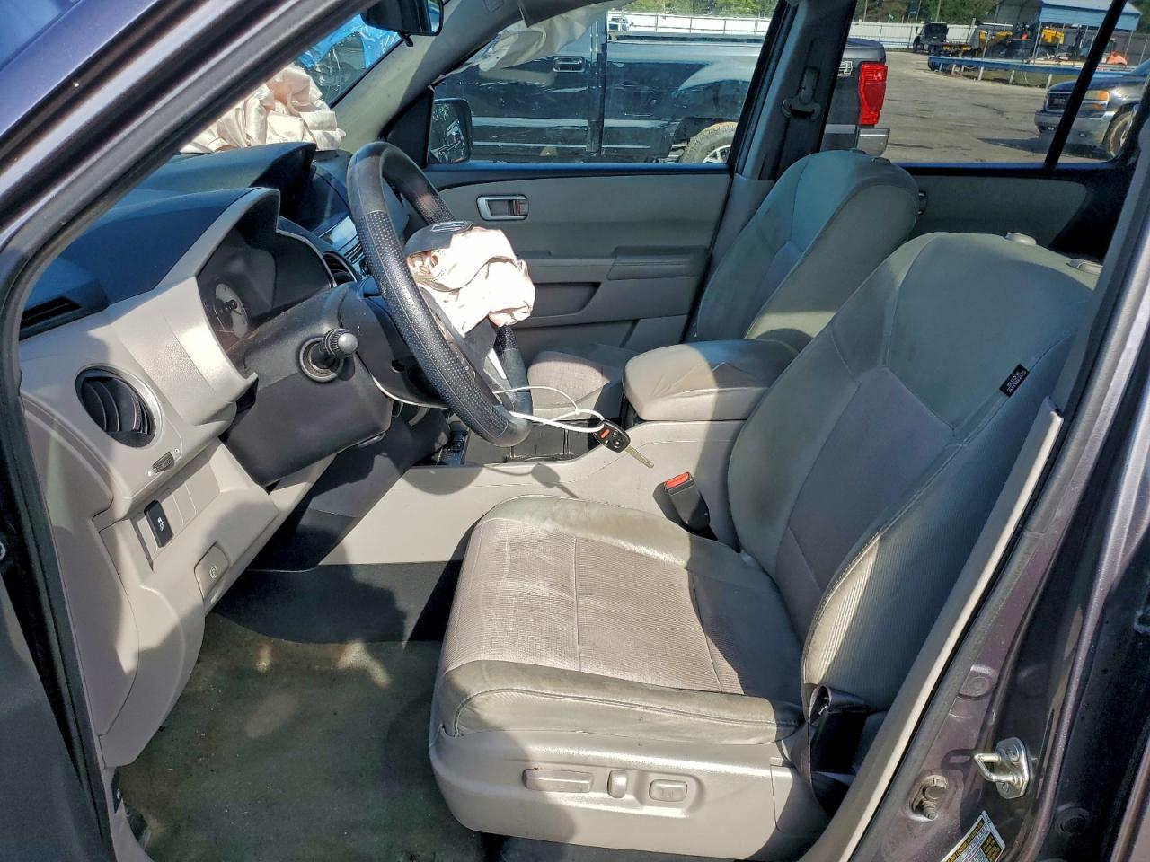 Honda Pilot Ex Image 8