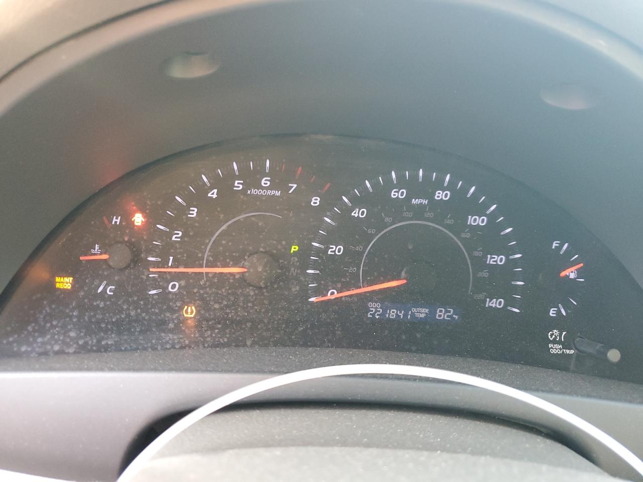 Toyota Camry Base Image 5