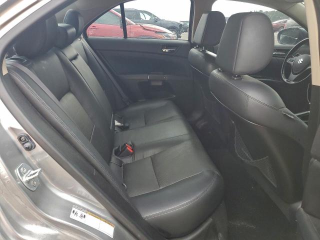 Suzuki Kizashi Se Image 9