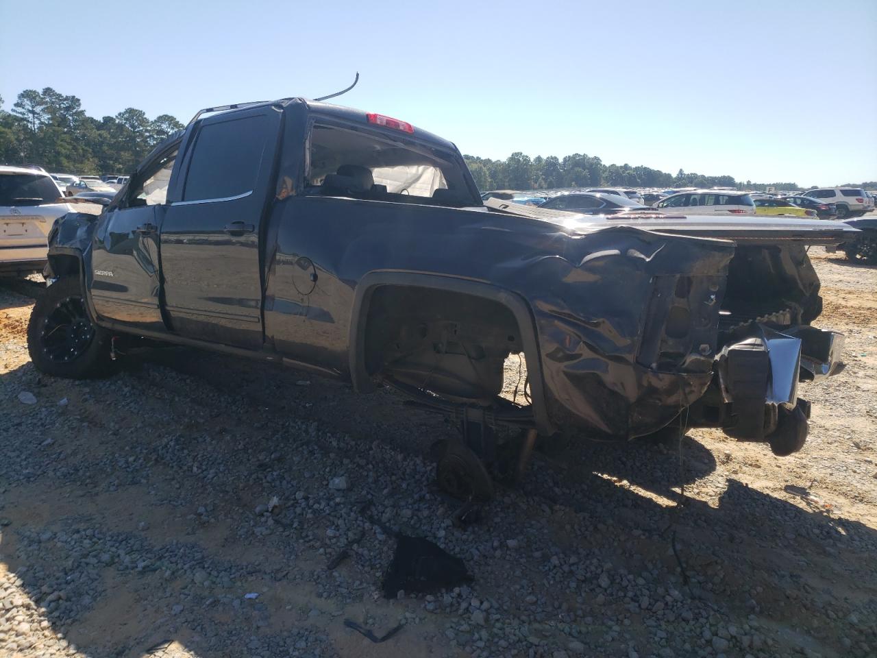 GMC Sierra K1500 Sle Image 2