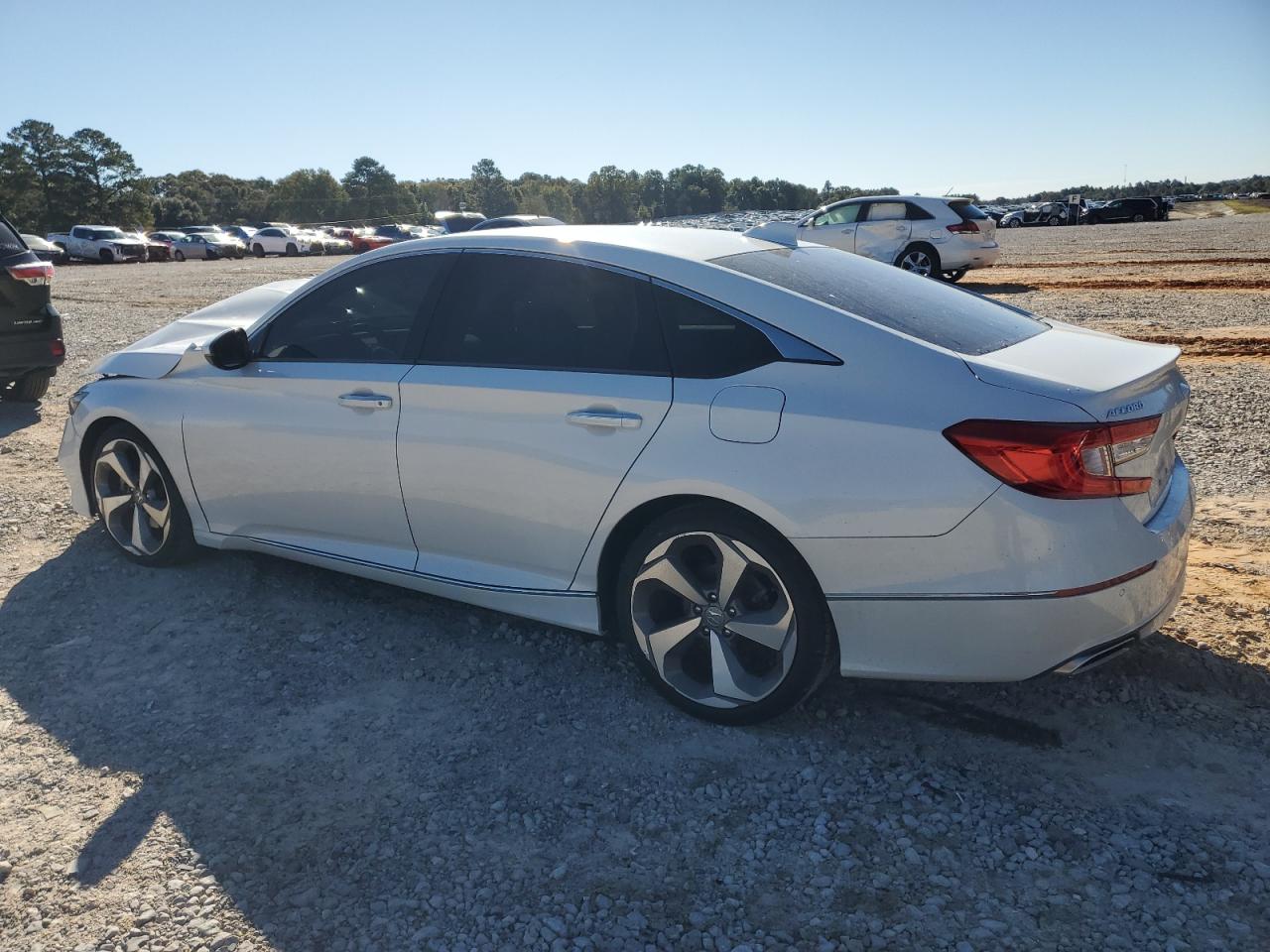 Honda Accord Touring Image 3