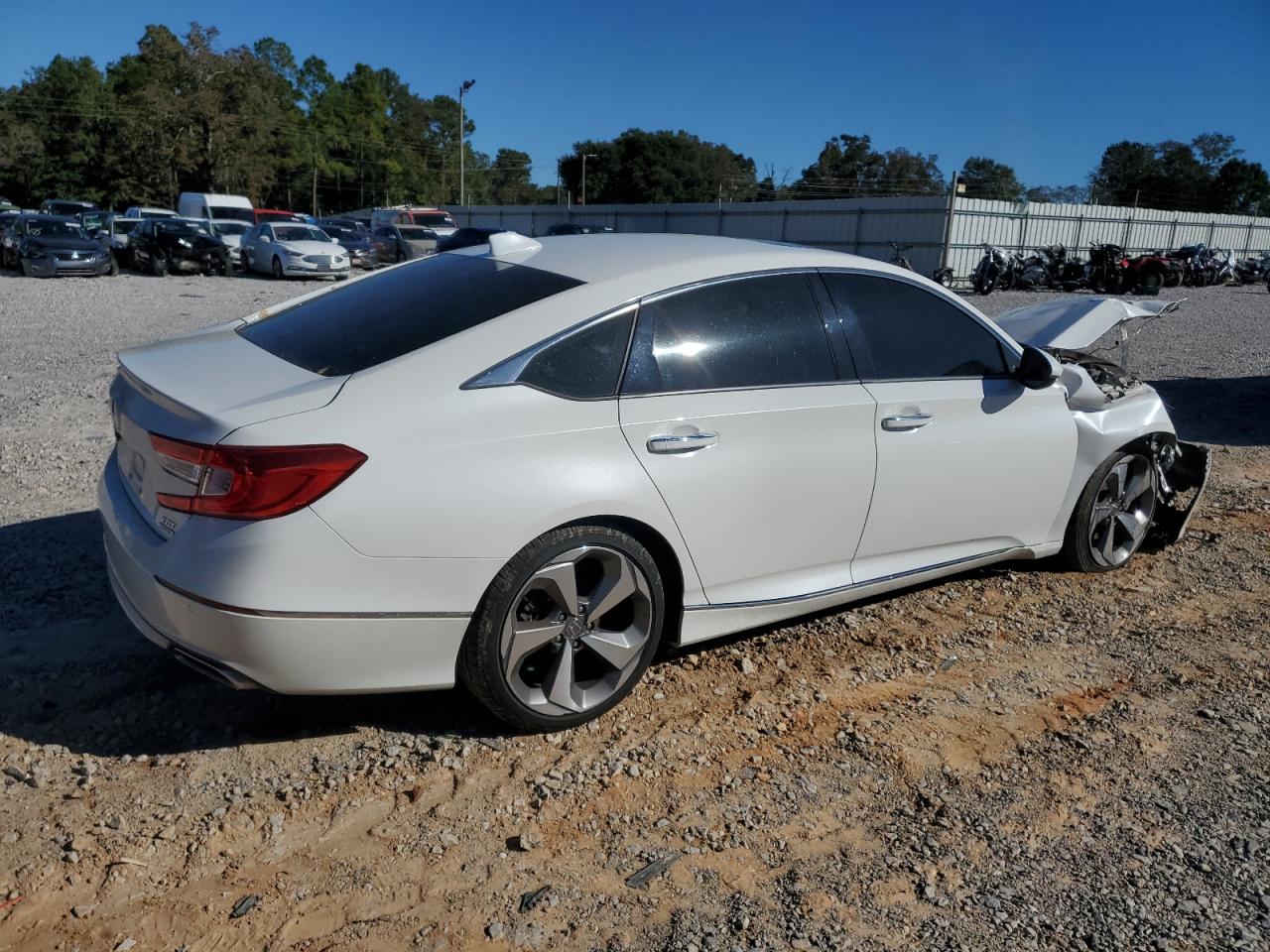 Honda Accord Touring Image 5