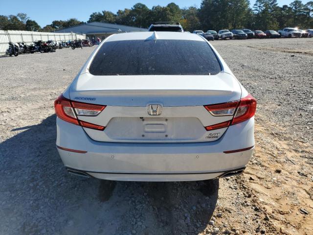 Honda Accord Touring Image 8
