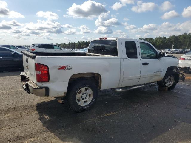 Chevrolet Silverado K1500 Image 2