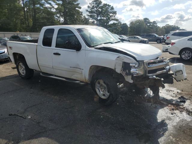 Chevrolet Silverado K1500 Image 10