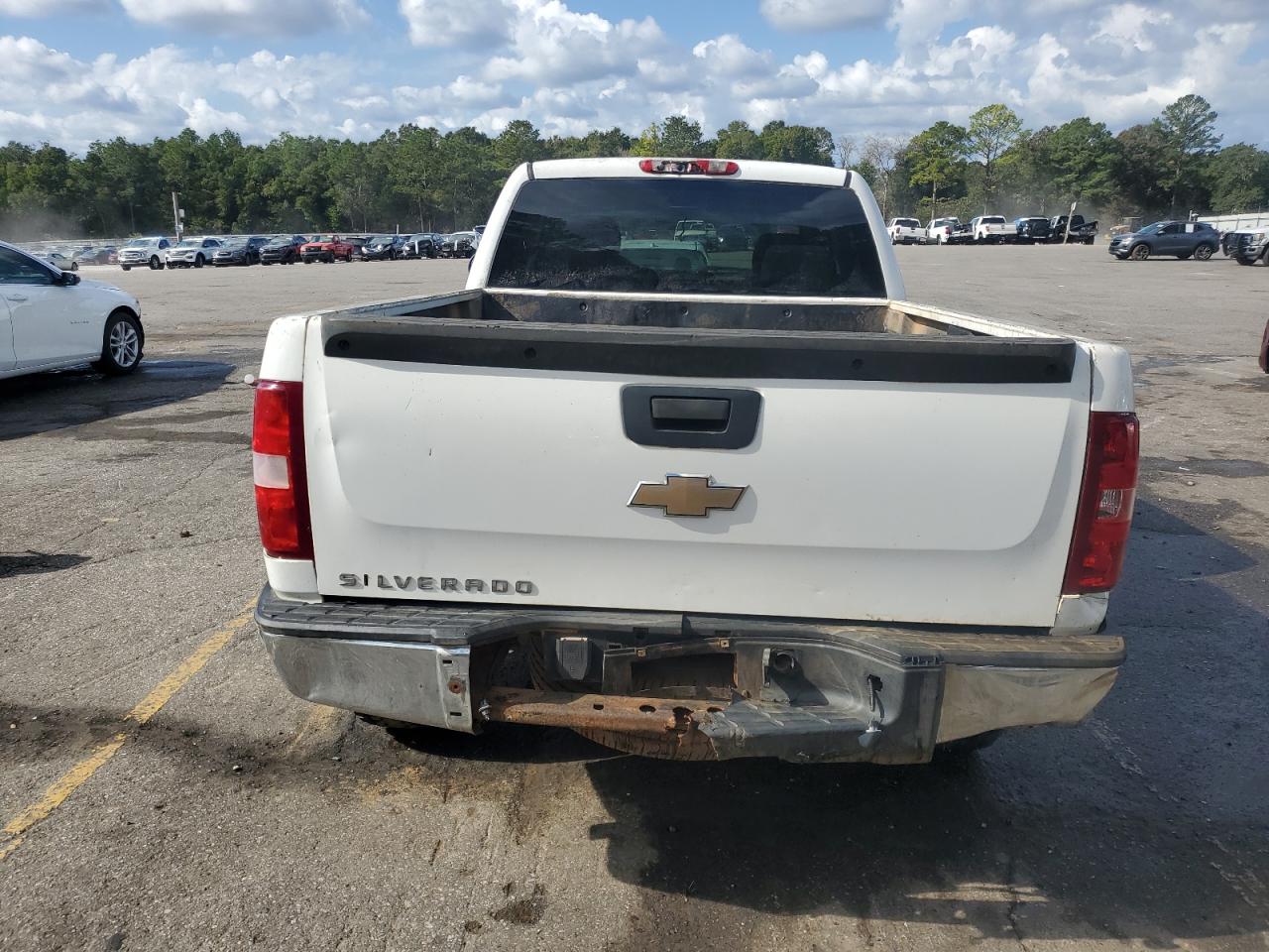 Chevrolet Silverado K1500 Image 4