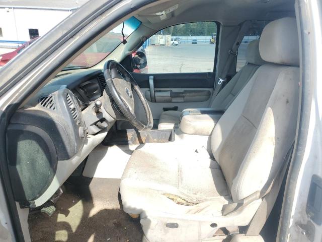 Chevrolet Silverado K1500 Image 8