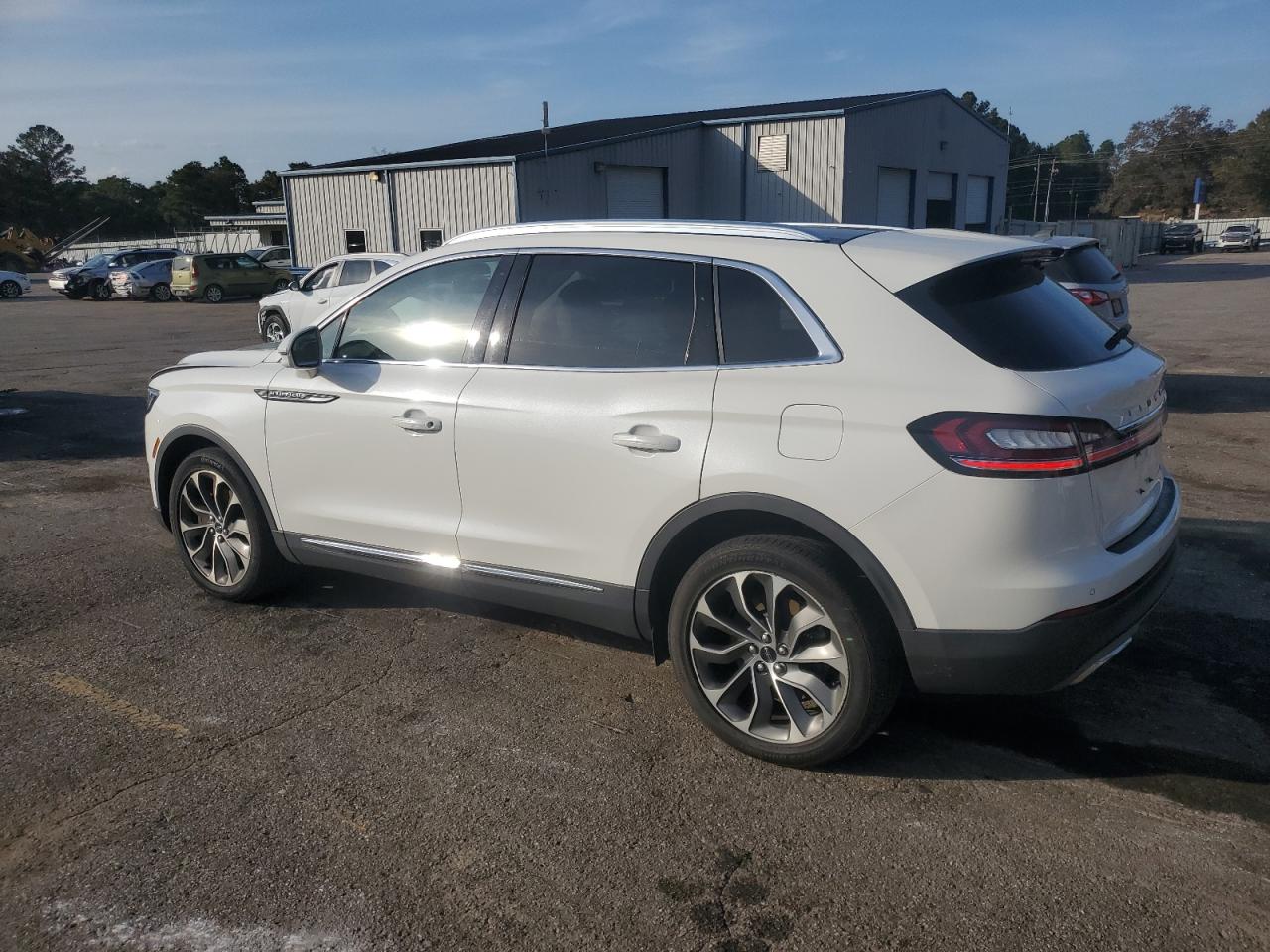 Lincoln Nautilus Reserve Image 10