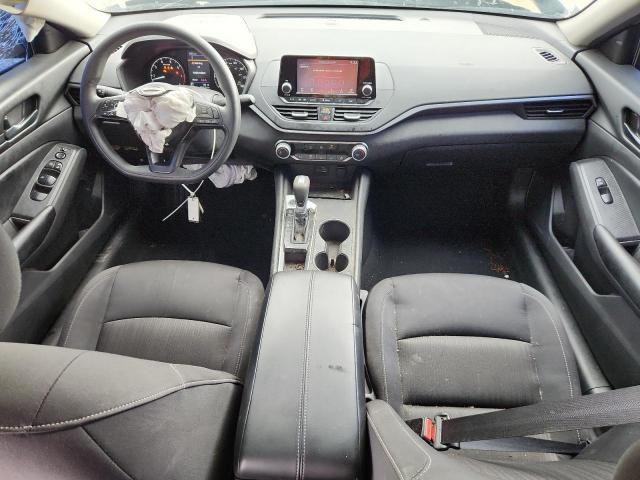 Nissan Altima S Image 11